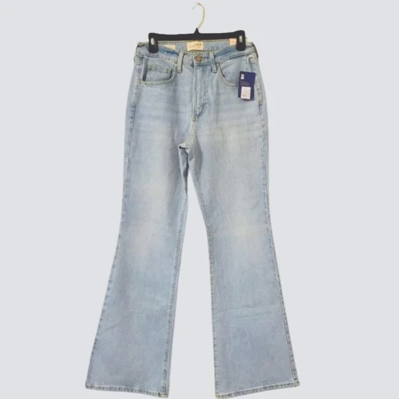 Universal Thread Womens High Rise Flare Light Wash Denim Cotton Jeans. Size 8 - Picture 2 of 8